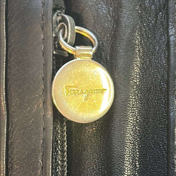 Salvatore Ferragamo Black Leather Wallet with Gold Hardware EUC!!!! - Picture 8 of 16